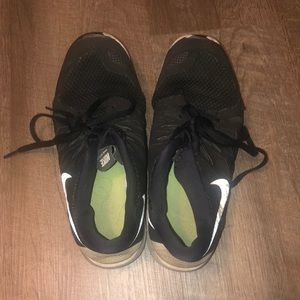 Tennis Shoes